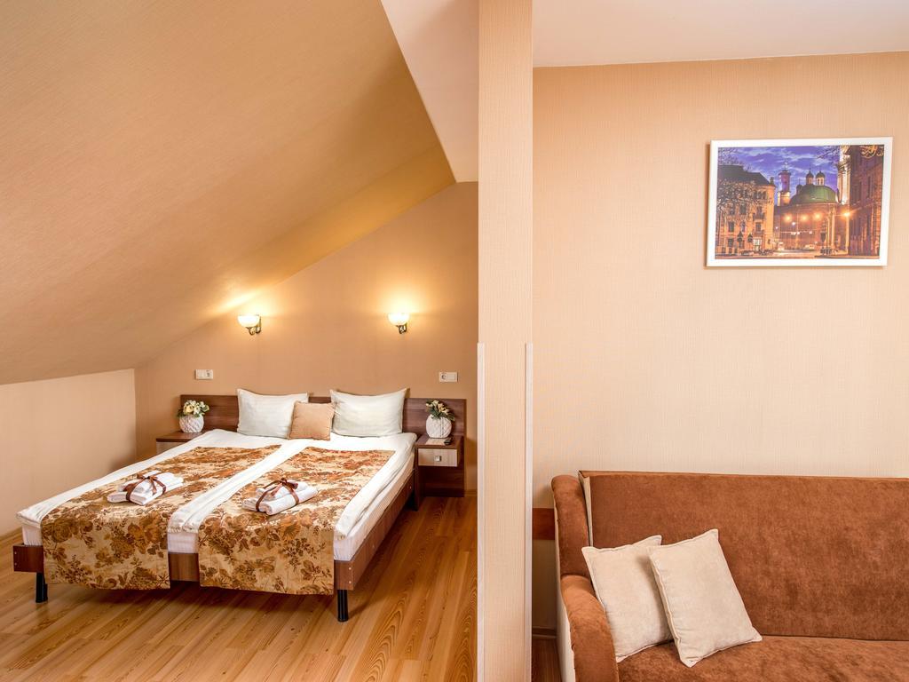 Hotel&Spa Pysanka, Готель Писанка, 3 Сауни Та Джакузі - Індивідуальний Відпочинок У Спа リヴィウ エクステリア 写真